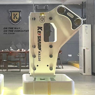 KS220 Seitentyp Hydraulischer Brecher 140 mm Kiesel Durchmesser 400-550 bpm für 20-27 Tonnen Bagger